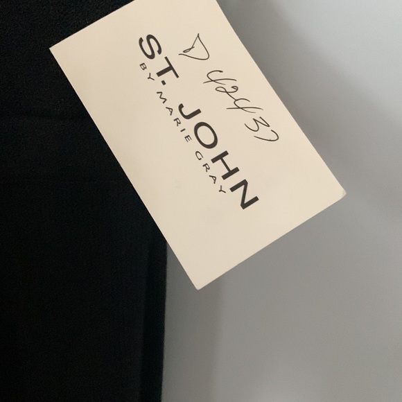 ST JOHNS BY MARIE GREY BLACK JUMPER NWT - Picture 2 of 4